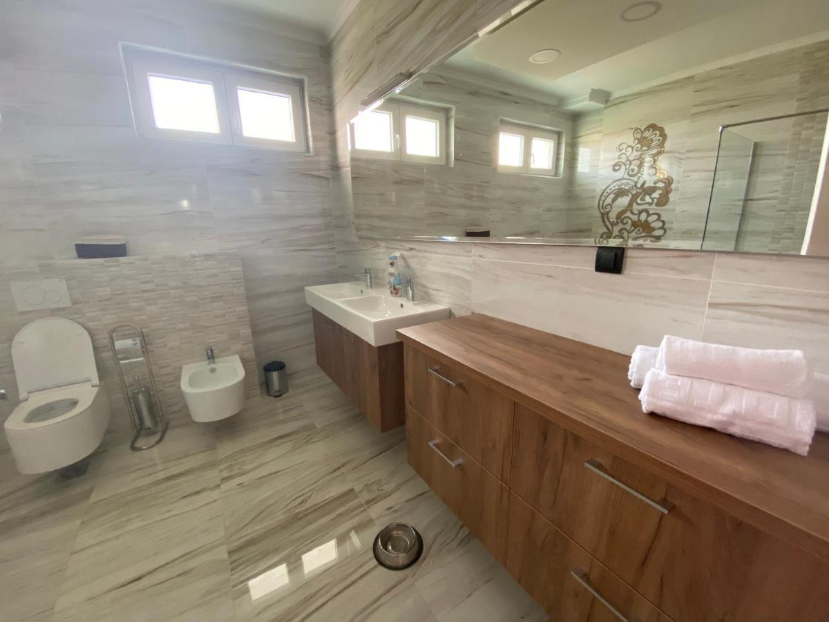 Vila Eleonora Beograd Luaran gambar